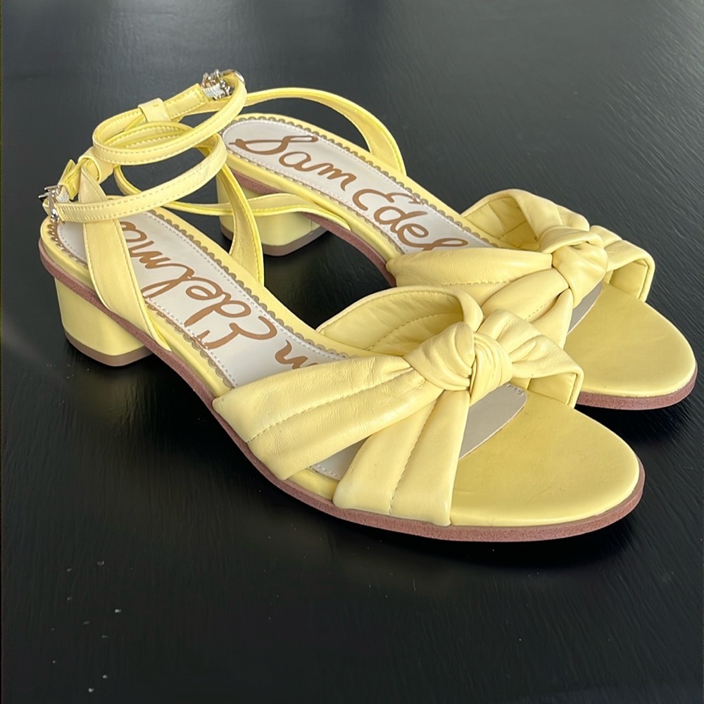 Sam Edelman light yellow open toe sandals size 9.5
